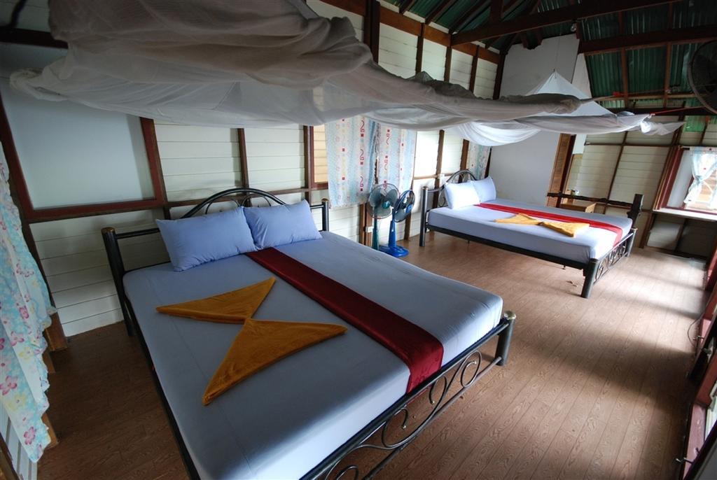 Tohko Beach Resort Koh Phi Phi Phòng bức ảnh