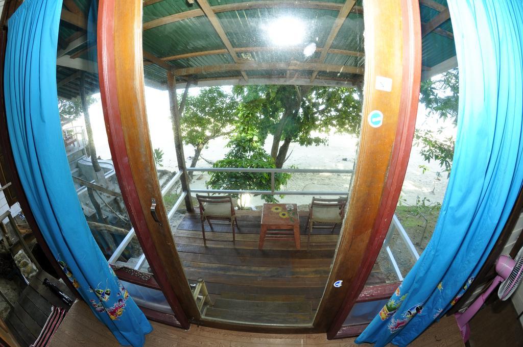 Tohko Beach Resort Koh Phi Phi Ngoại thất bức ảnh