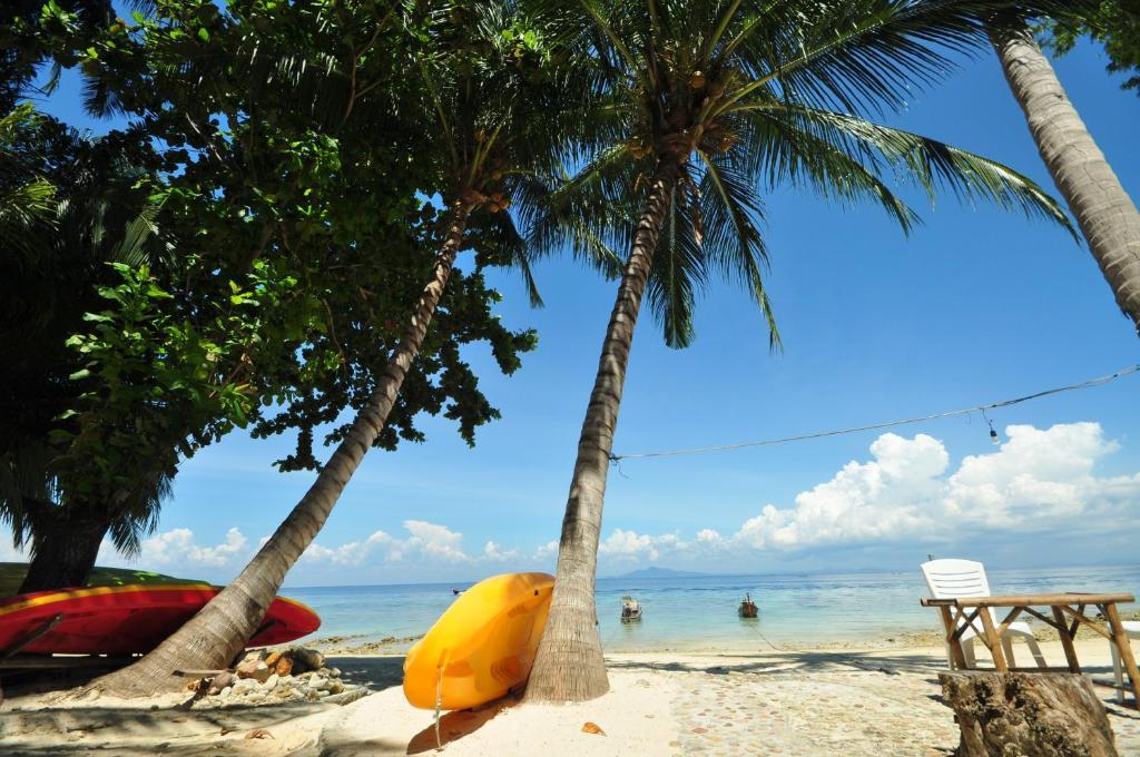 Tohko Beach Resort Koh Phi Phi Ngoại thất bức ảnh